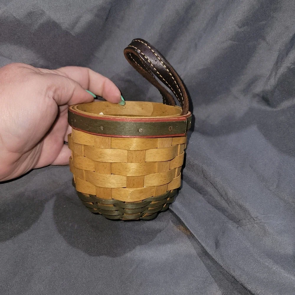 Longaberger 2002 Little Elf Basket Wall Hanging Leather Strap